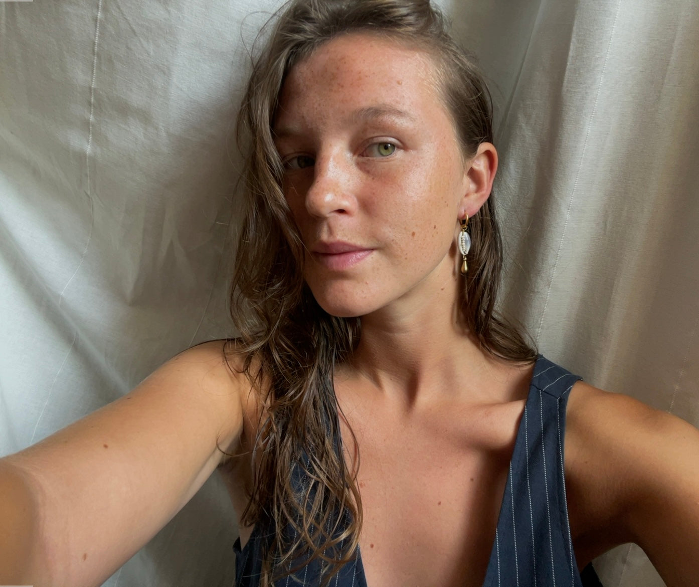 Kauri Muschelohrring