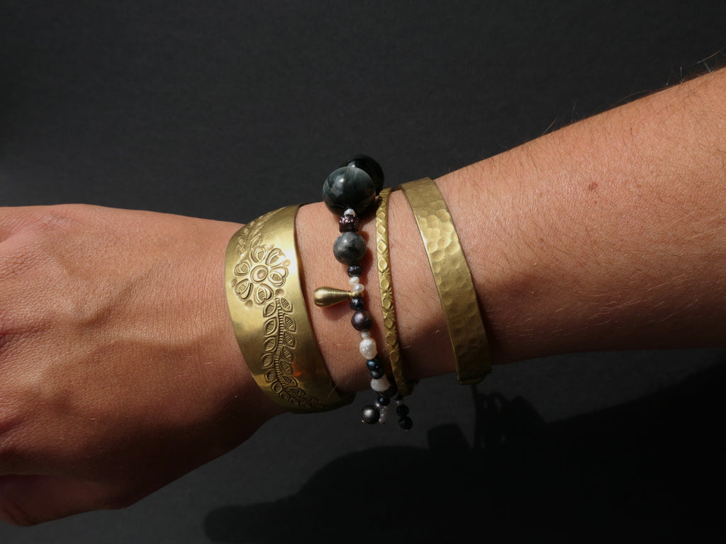 Black Pearl No. 1 Armband