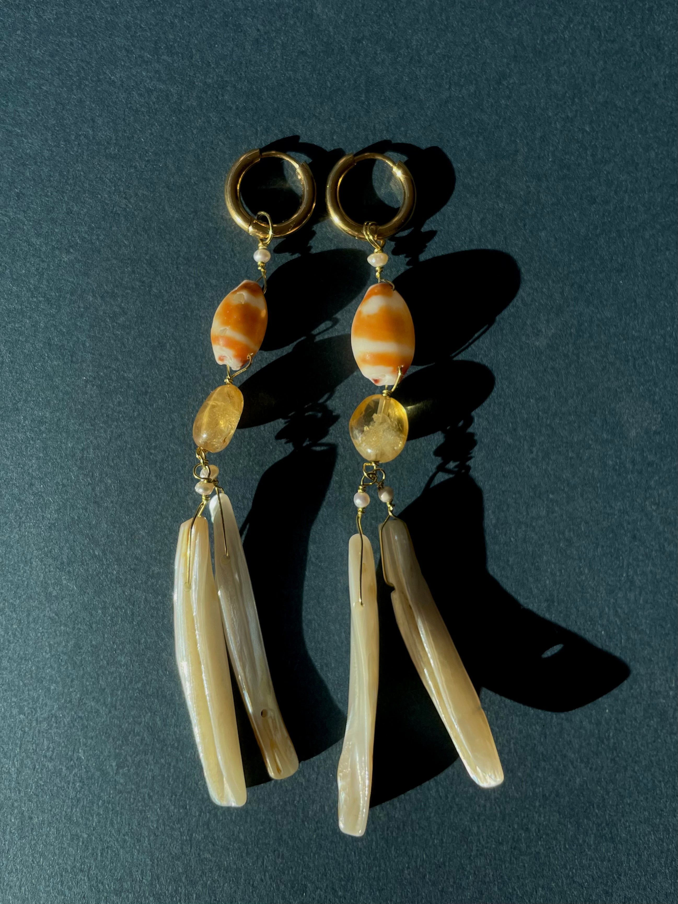 Kalia Muschelohrring