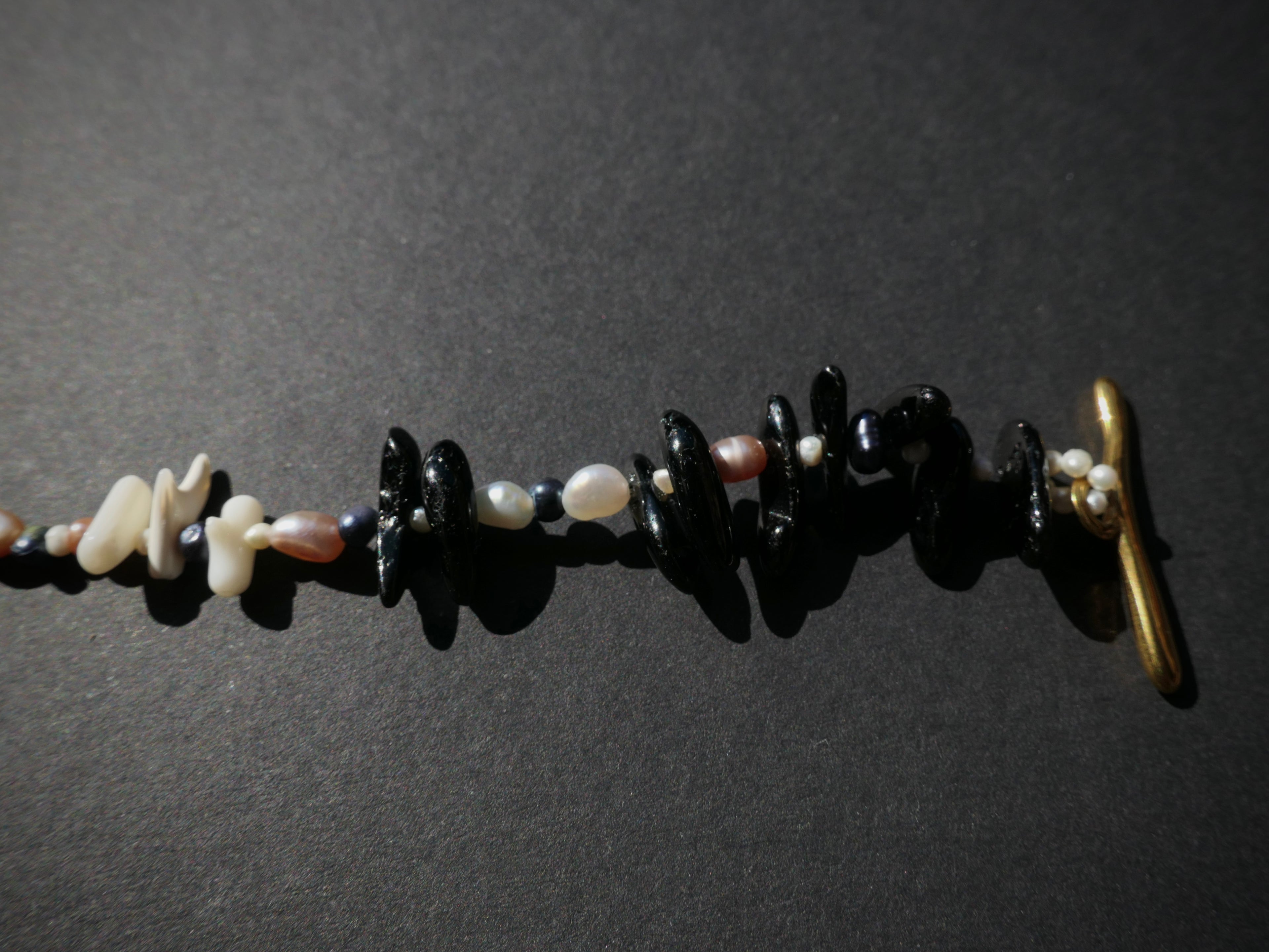 Black Pearl No. 2 Armband
