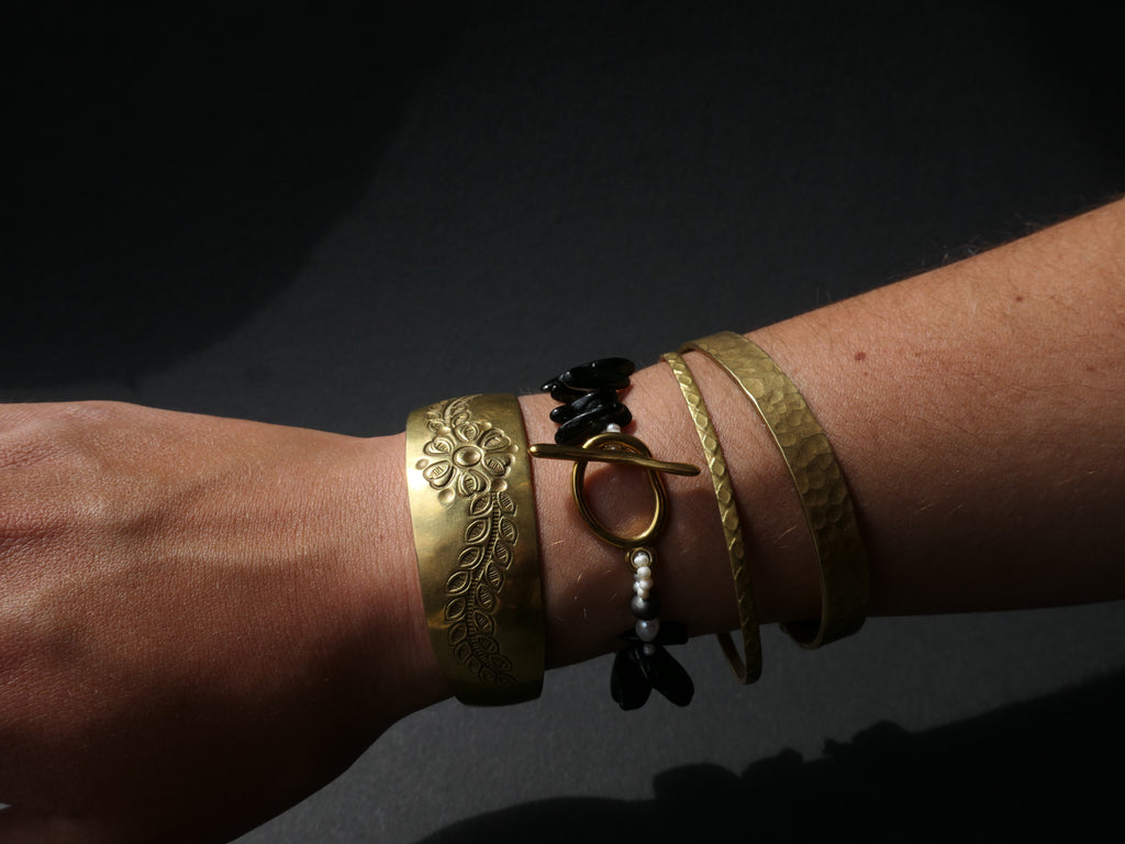 Black Pearl No. 2 Armband