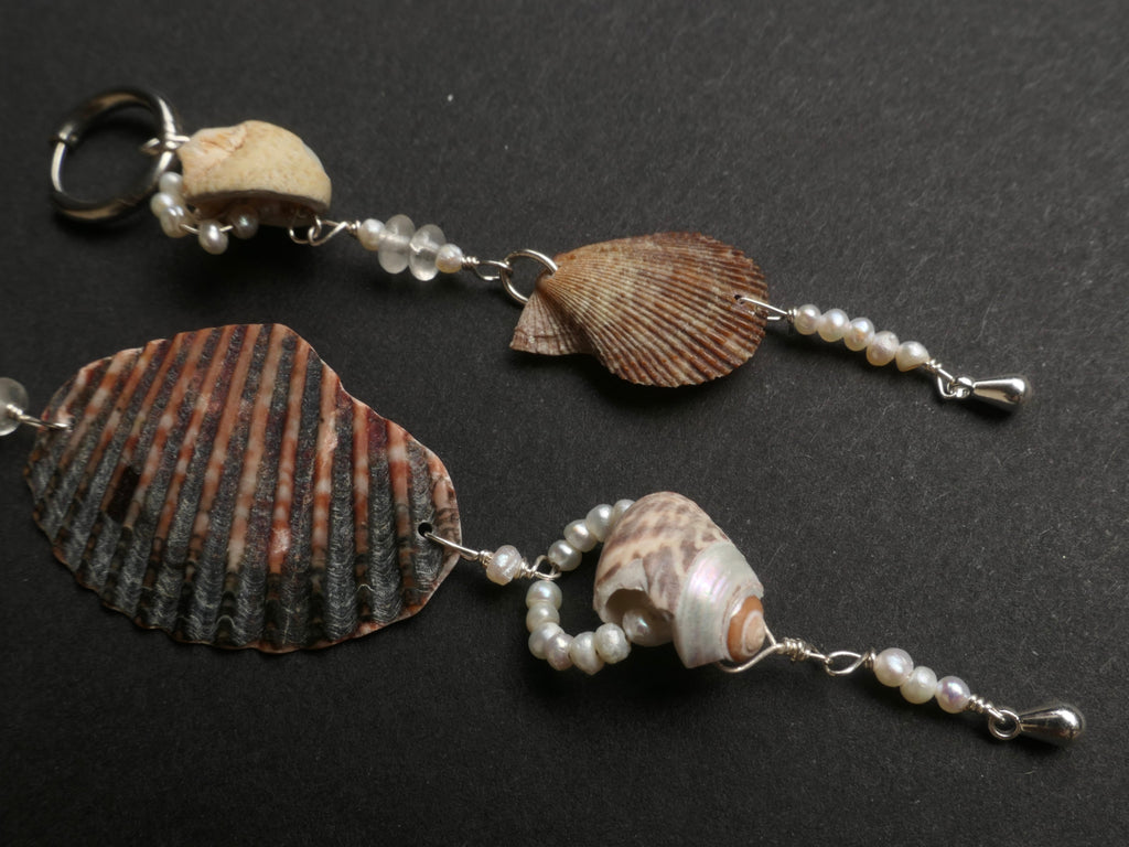 Daggperlur Muschelohrringe