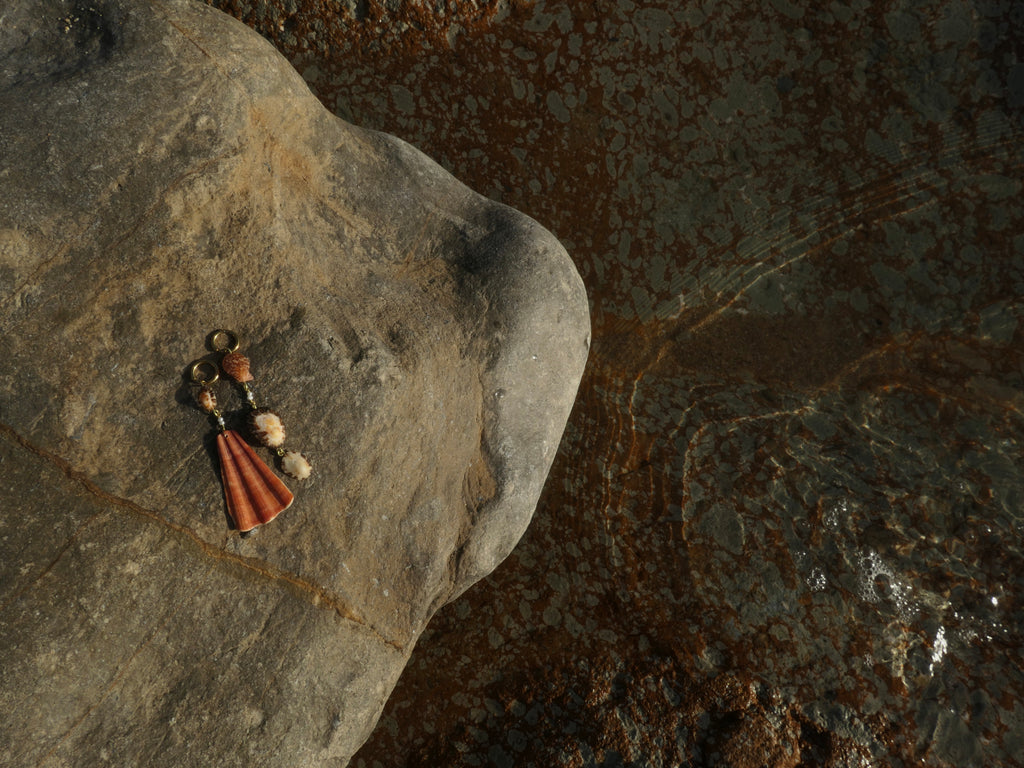 Luz do Sul Muschelohrringe