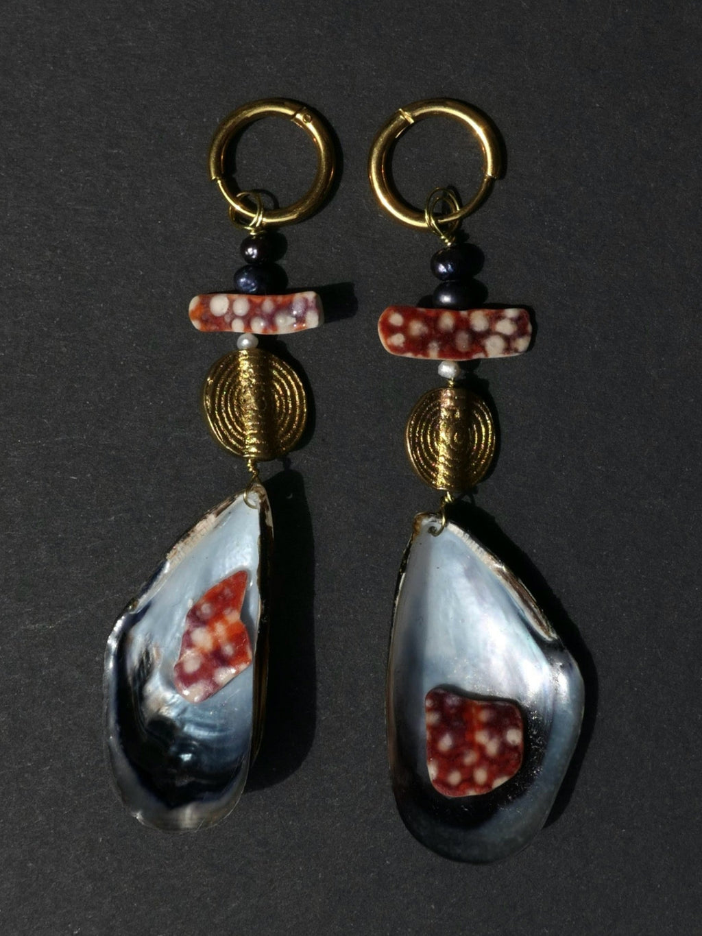 Skelviðra Muschelohrringe