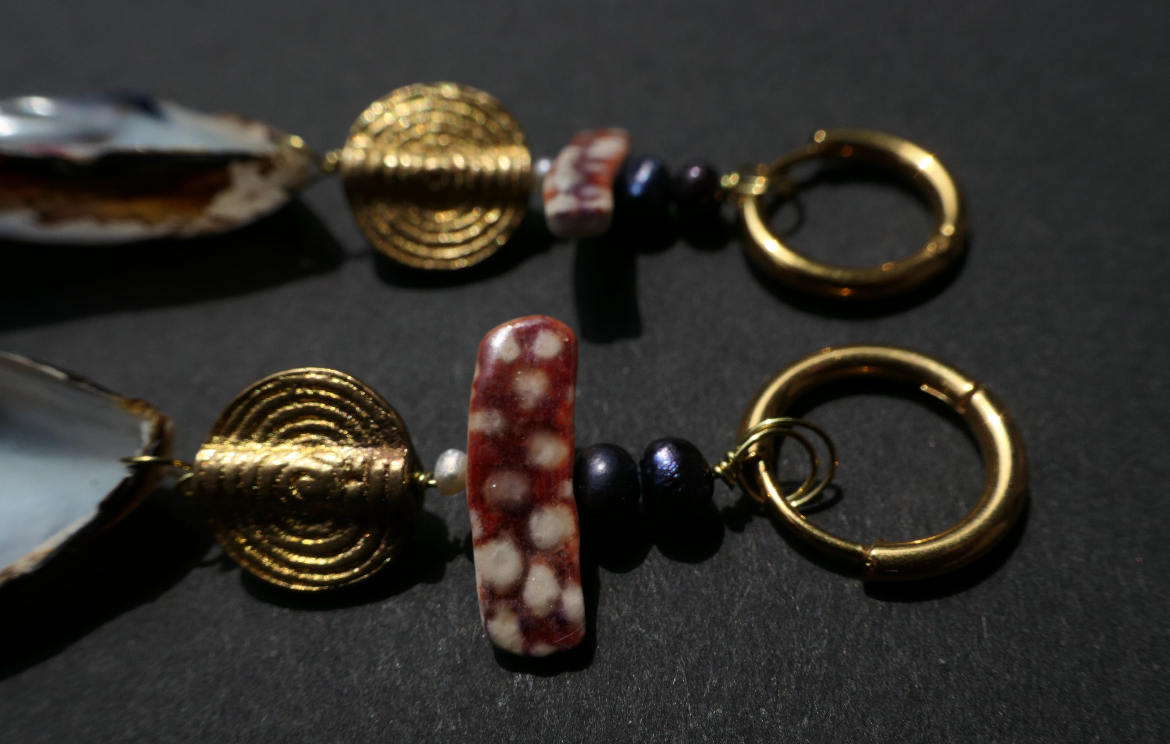 Skelviðra Muschelohrringe