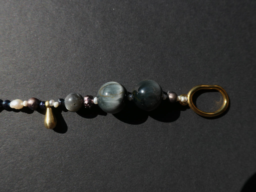 Black Pearl No. 1 Armband