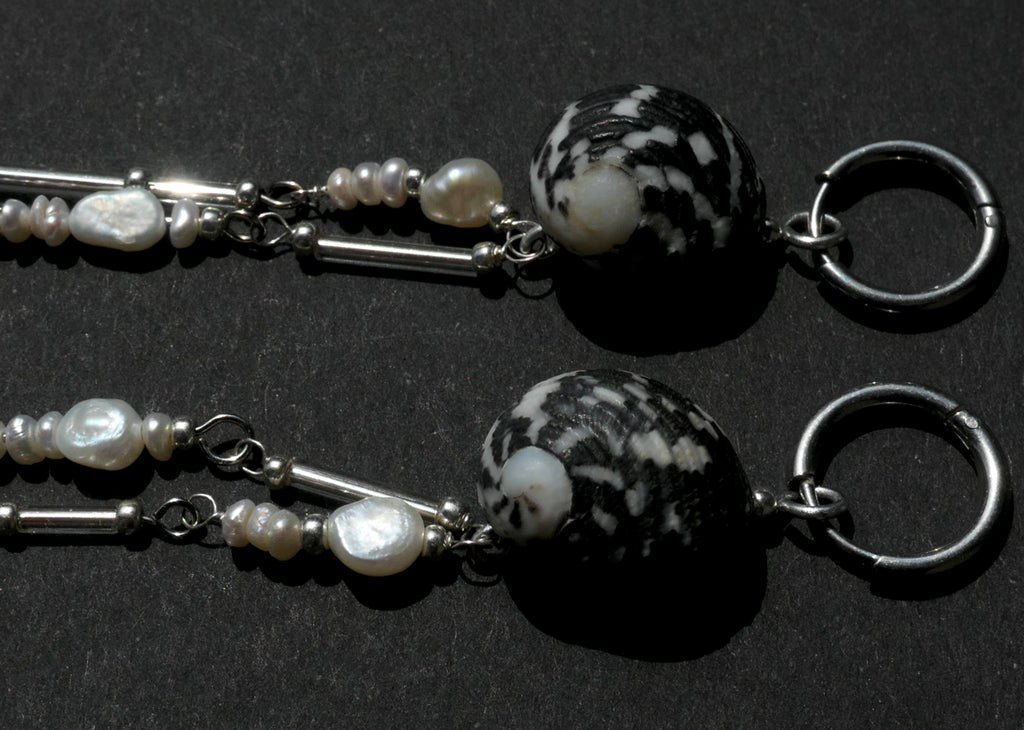 Gefleckter Muschlohrring